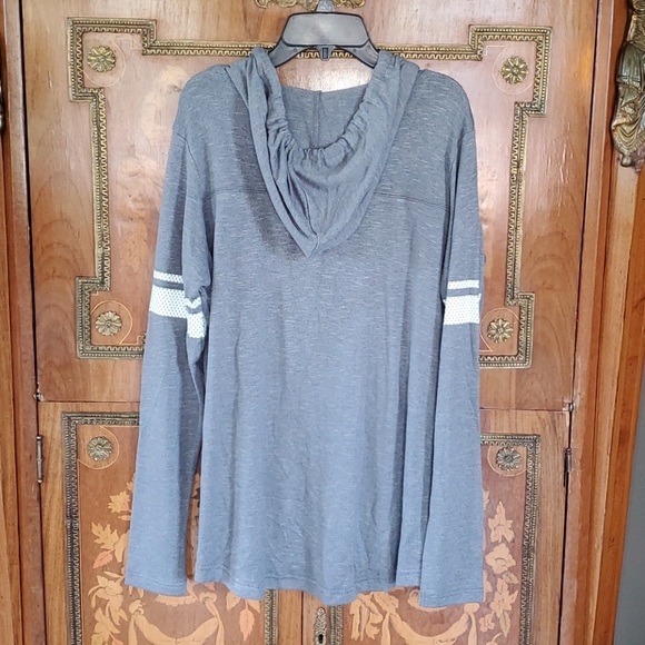 0506 Eastern Michigan Hooded Long Sleeve Top - Picture 3 of 6